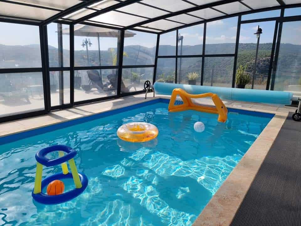 וילה נוף לצוק